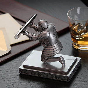 Knight Pen Holder